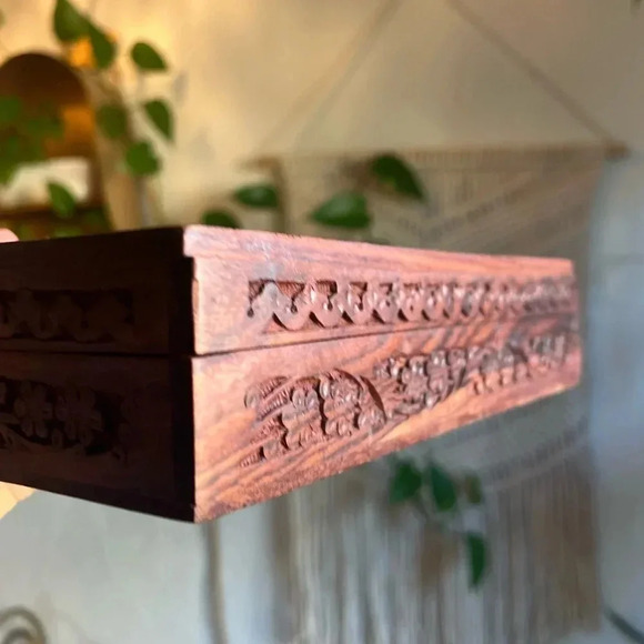 Hand-Carved Wooden Jewelry Box with Brass Inlay - 5x10” Made in India boho style - Picture 10 of 12